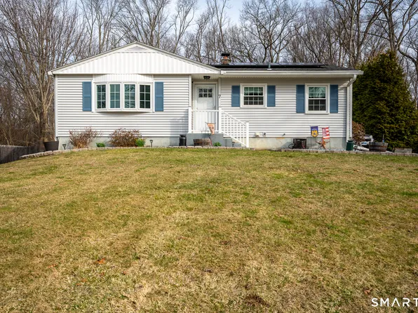 7 Pine Grove Avenue, Enfield, CT 06082