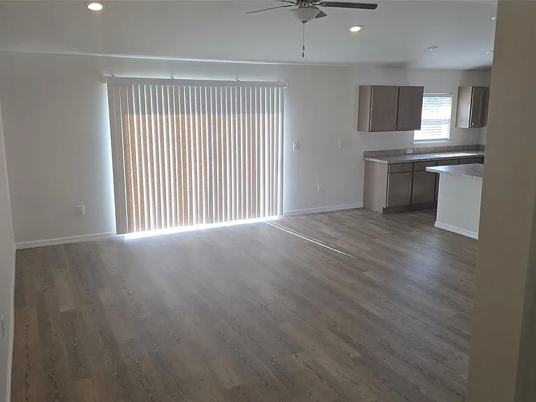 8398 SW 138th Pl — Photo 16