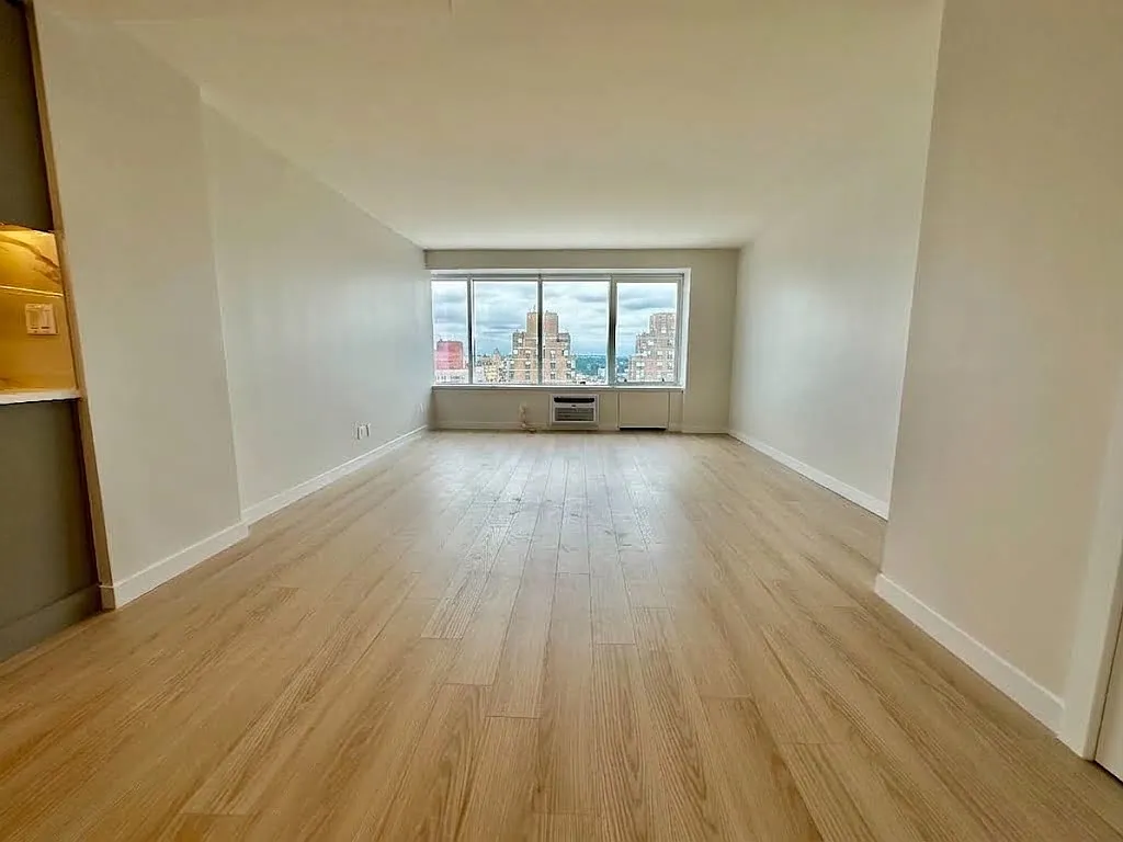 175 West 87th Street — Photo 3