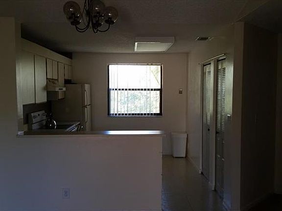 2nd image of 10121 W Sunrise Blvd APT 301