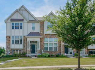 312 Sype Dr, Carol Stream, IL 60188