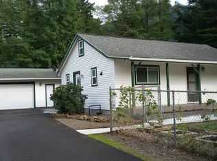 30 SE Wheeler Ave, Cascade Locks, OR 97014