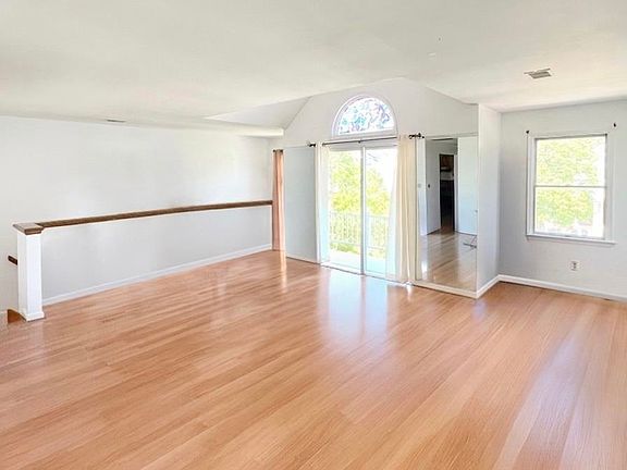 3rd image of 85 Grieco Dr