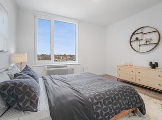 185 Moore St #1422, Hackensack, NJ 07601