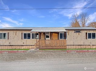13 Ferry St, Curlew, WA 99118