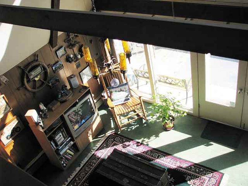 3rd image of 22 HORTON Road