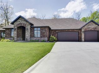 5381 S Faust Ave, Springfield, MO 65810