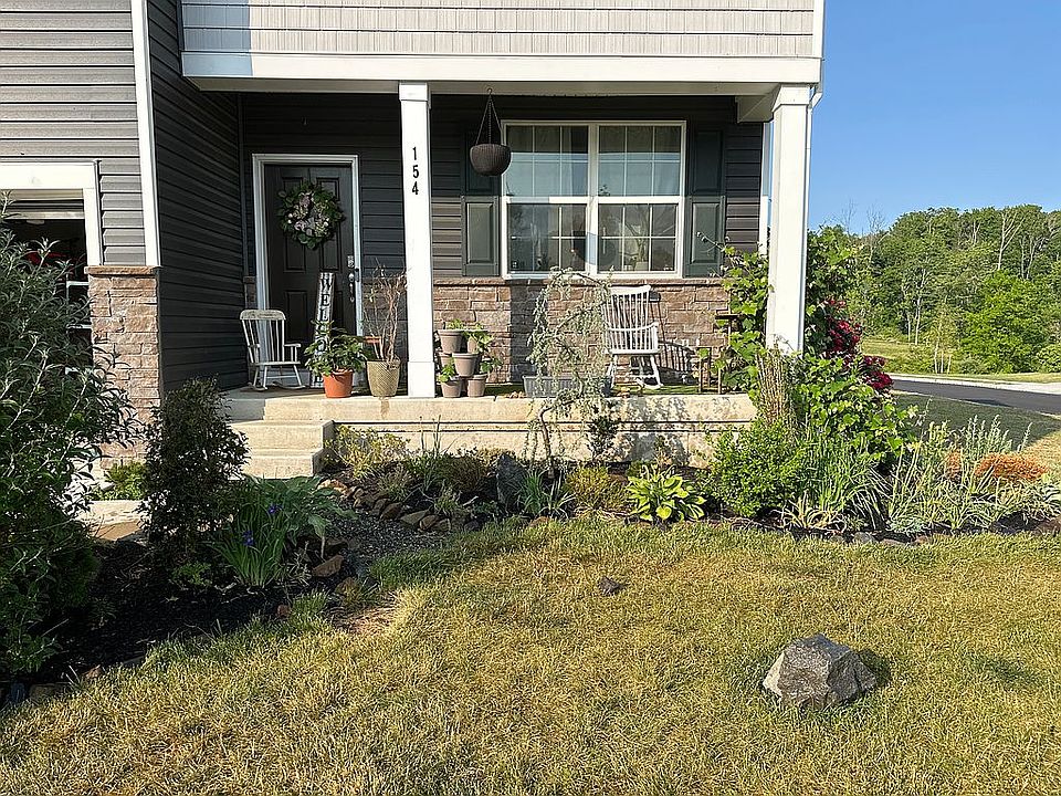 2nd image of 154 Snoopy Ln