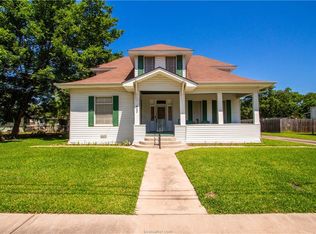 420 7th St, Somerville, TX 77879