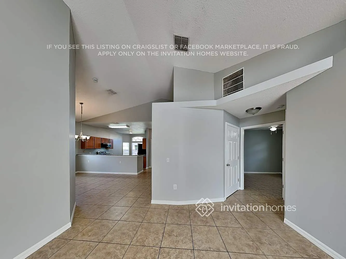 252 Aylesbury Ln Davenport, FL 33837 — Photo 4