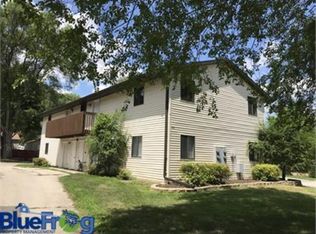 308 Leeland St APT 1, Green Bay, WI 54303