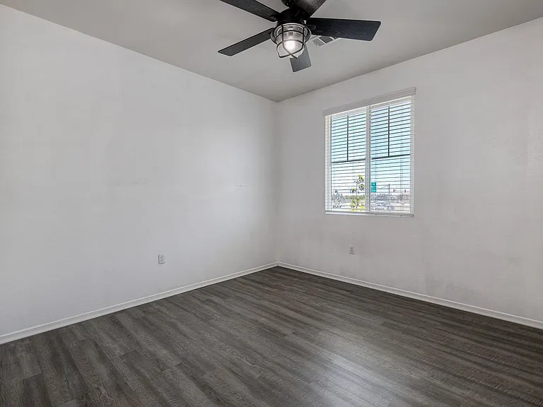 5405 San Virgilio — Photo 4