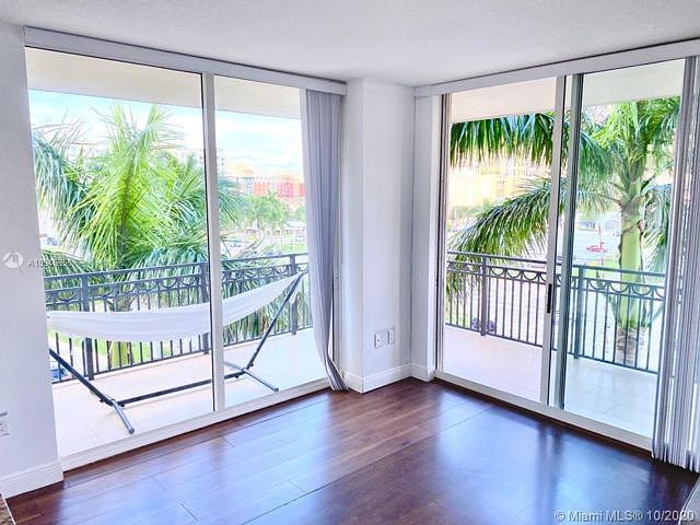 1st image of 550 Okeechobee Blvd APT 402