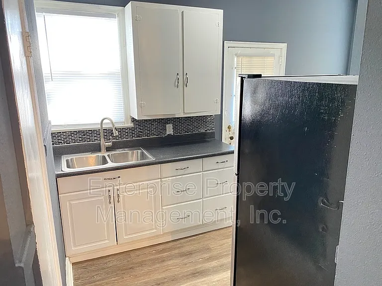1111 N Parkway Ave #6 — Photo 10