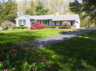 23 Great Oak Rd, Shelton, CT 06484