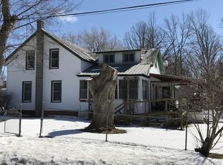 102 King St, Rensselaer Falls, NY 13680