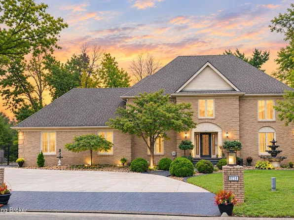 9214 Woodhurst Ct, Hurstbourne, KY 40222