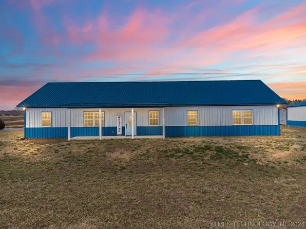 31399 Dustin Rd, Henryetta, OK 74437
