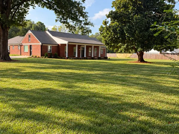 4751 Covington Pike, Memphis, TN 38135