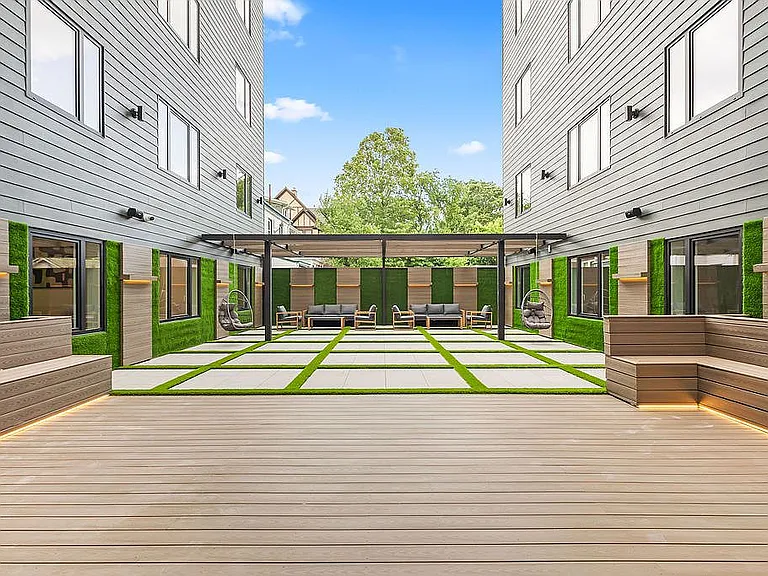 434 Scotland Rd #3R — Photo 13