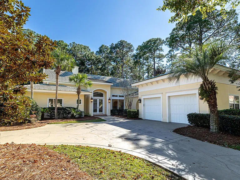 2928 Pine Valley Dr — Photo 40