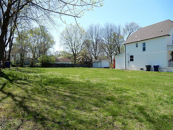 2nd image of 7236 Arsenal St