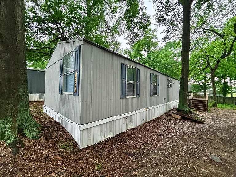 13295 Pecan Tree Dr — Photo 1