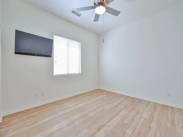 30870 N 125th Dr — Photo 20