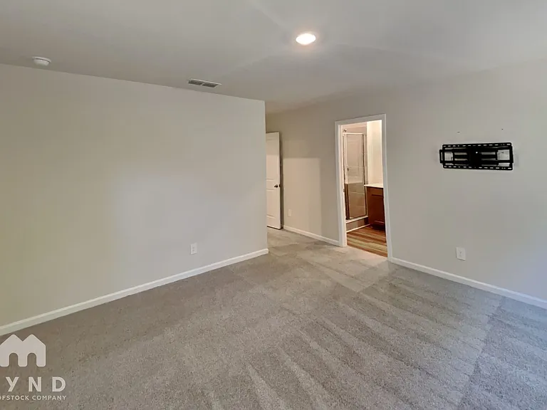 4104 Holland Grove Rd #- — Photo 6