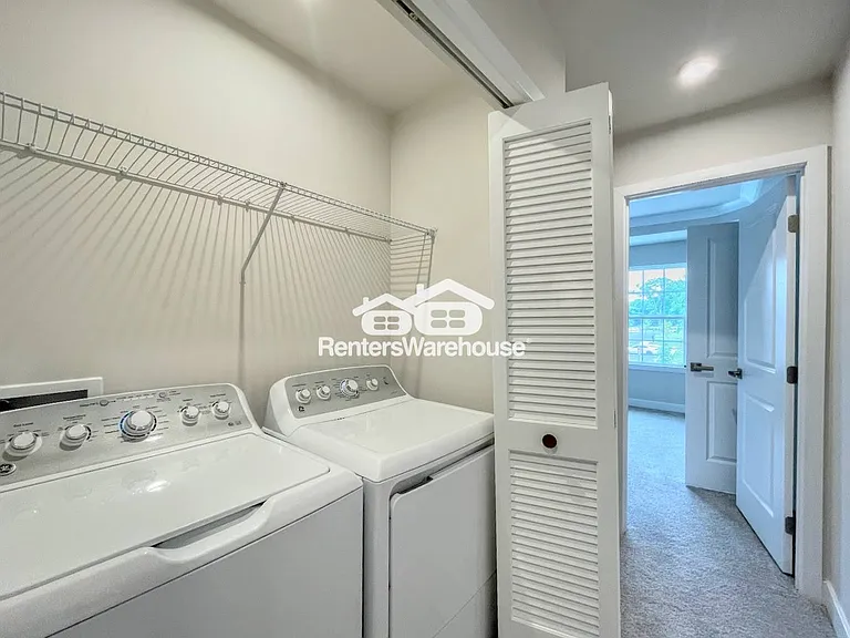 202 Reids Place Dr — Photo 29