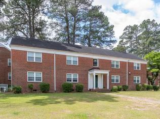 620 Forest Rd #615-1D, Fayetteville, NC 28305