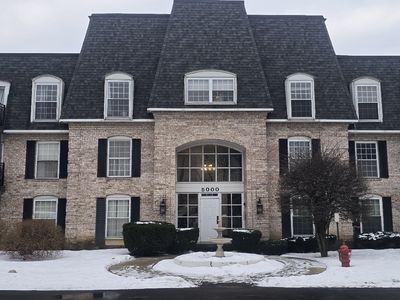 5000 Carriageway Dr APT 305, Rolling Meadows, IL, 60008