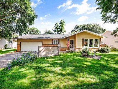 1222 Iowa Drive, Madison, WI, 53704