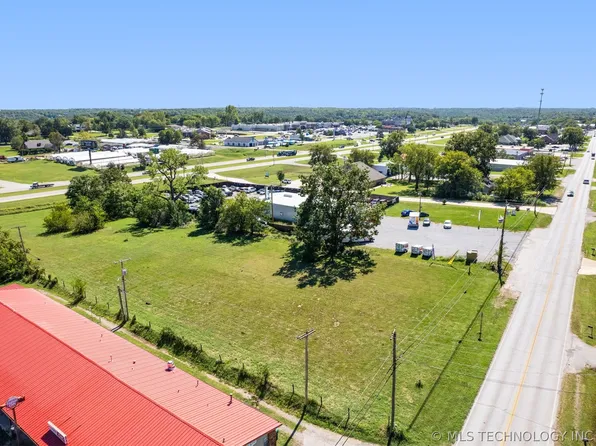 3507 S 113th West Ave, Sand Springs, OK 74063