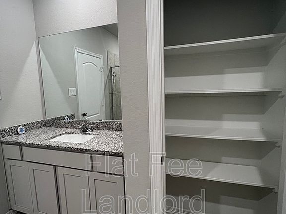 4th image of 25807 Boxwood Hedge Ln