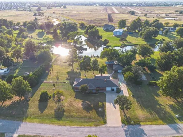 3325 S Lightner Ln, Oklahoma City, OK 73179