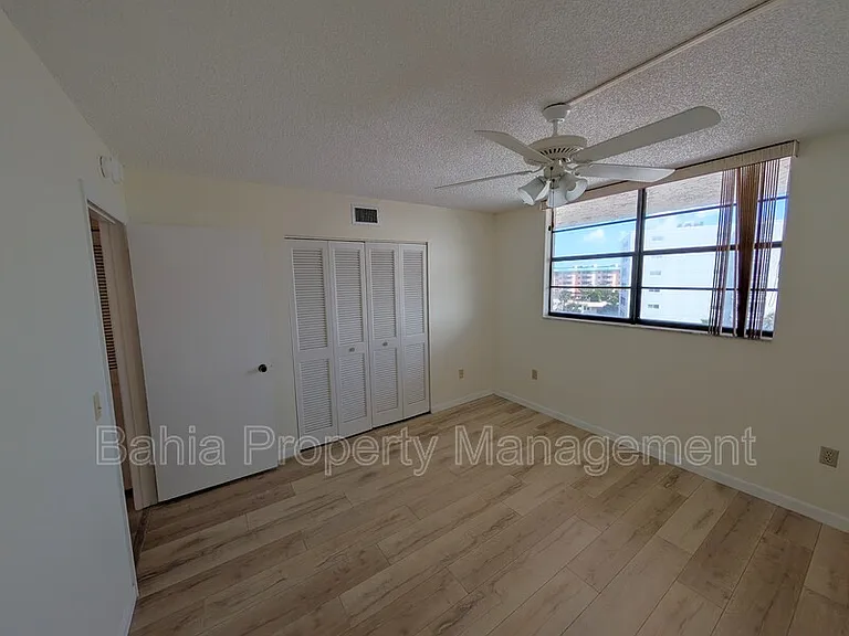 18304 Gulf Blvd #406 — Photo 10