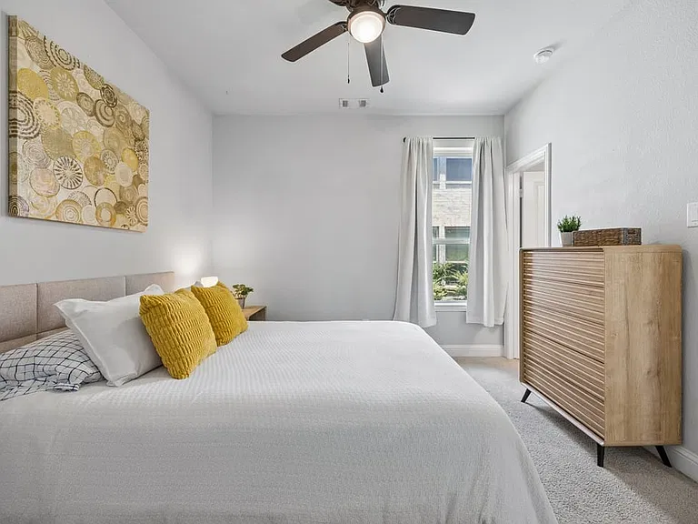 13946 Falcon Ranch Dr — Photo 20