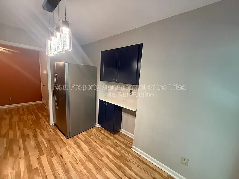 2937 Oaktop Cir — Photo 2