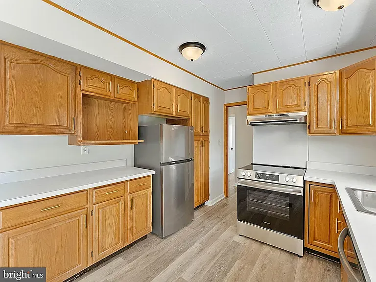 20 Huntington Ln — Photo 6