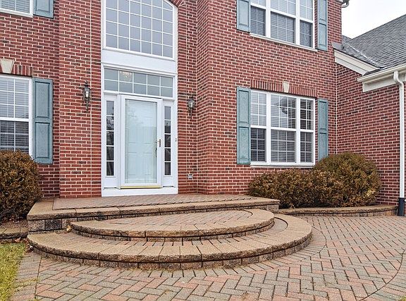 2nd image of 6090 Irene Dr