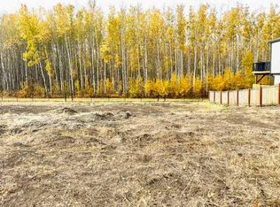 8206 121st St, Grande Prairie, AB T8W0M7