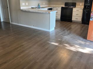 903 S 11th St, Artesia, NM 88210