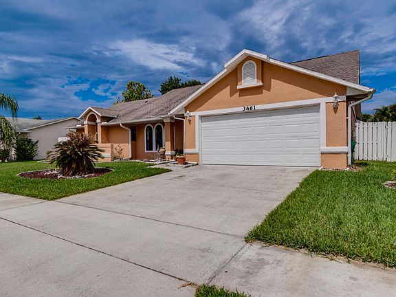 2nd image of 3461 Cabbage Palm Ave