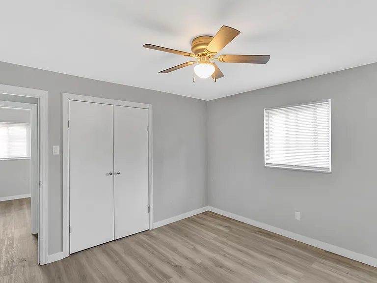 6565 Rosemoor St #2 — Photo 11