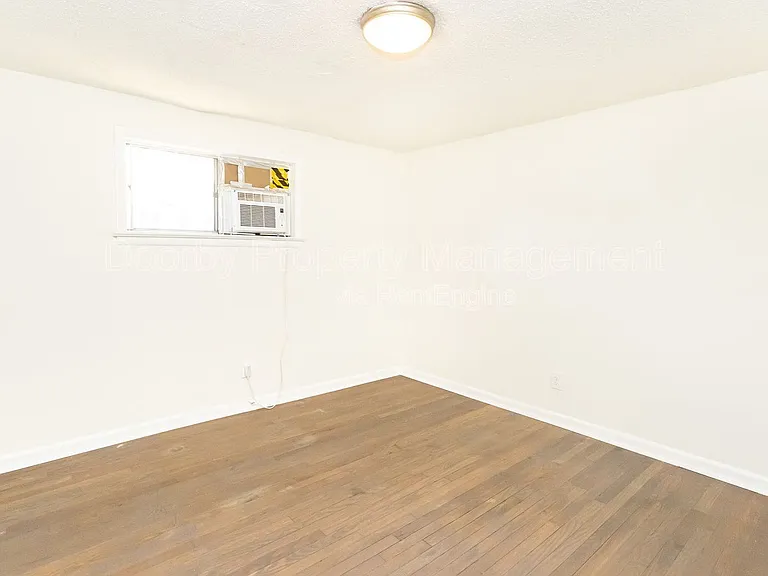 5270 Rotary Dr — Photo 10