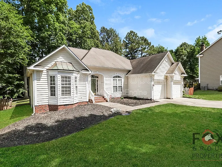 124 Pamlico Ln — Photo 1
