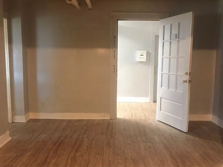 610 Henry St #1G — Photo 3