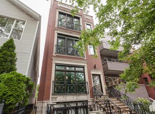 916 N Wood St FLOOR T3, Chicago, IL 60622
