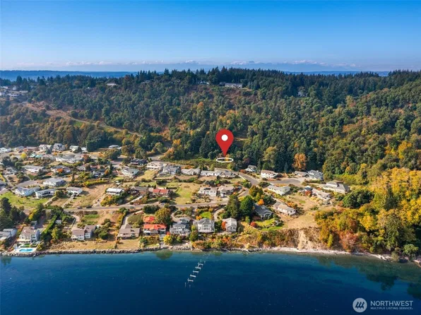 25728 Gold Beach Drive SW, Vashon, WA 98070